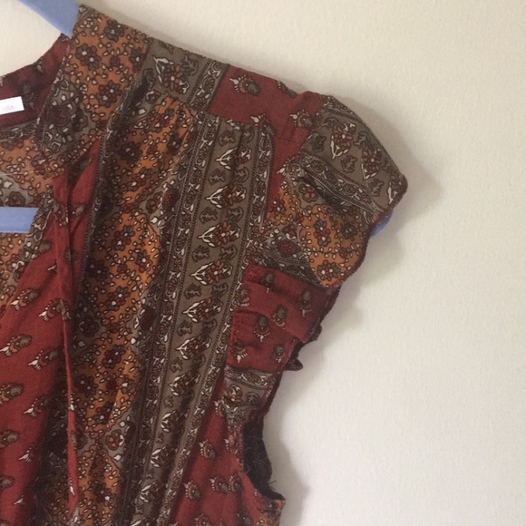 Flowy Red and Orange Patterned Floral Dress - Picture 4 of 8